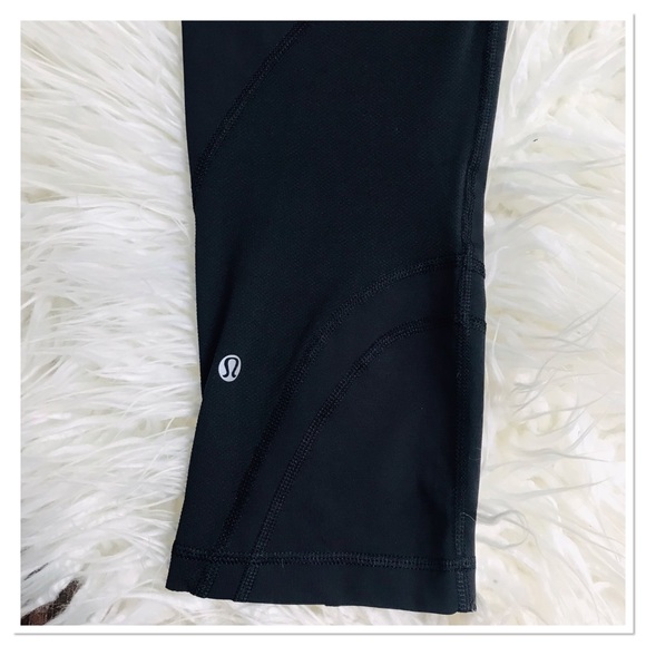 Lululemon Athletica Inspire Crop Black Athletic Leggings Women’s Size 10 - Picture 8 of 9